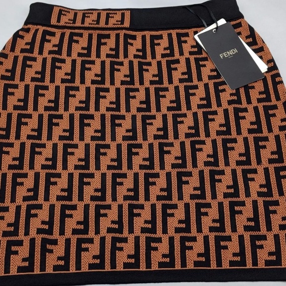 fendi logo knit